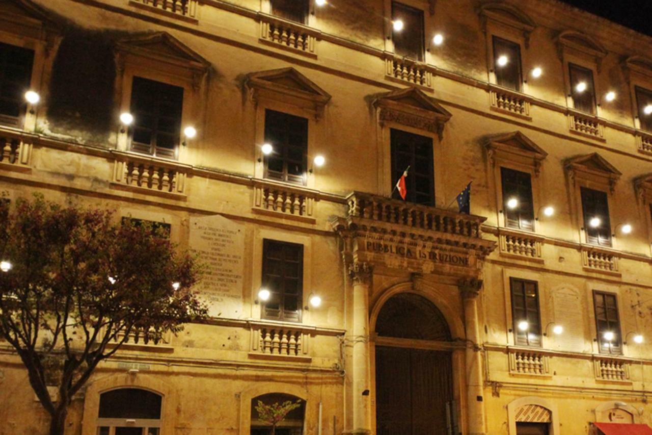 A Casa Di Sveva Villa Modica Exteriör bild